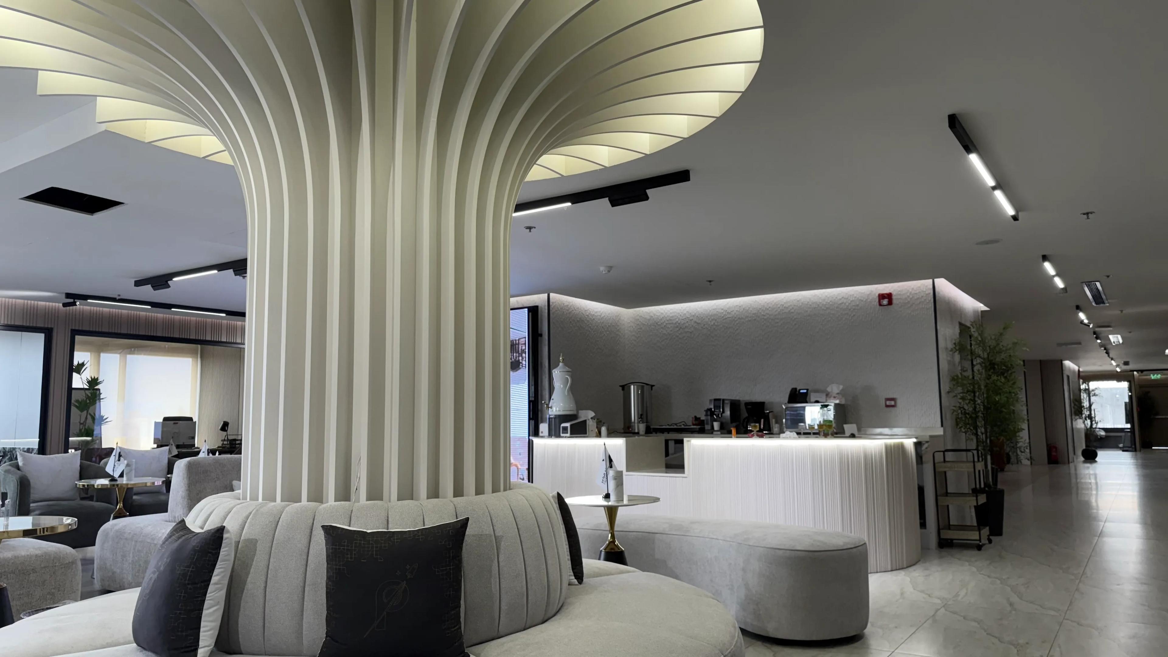 Public Reception Area thumbnail 3