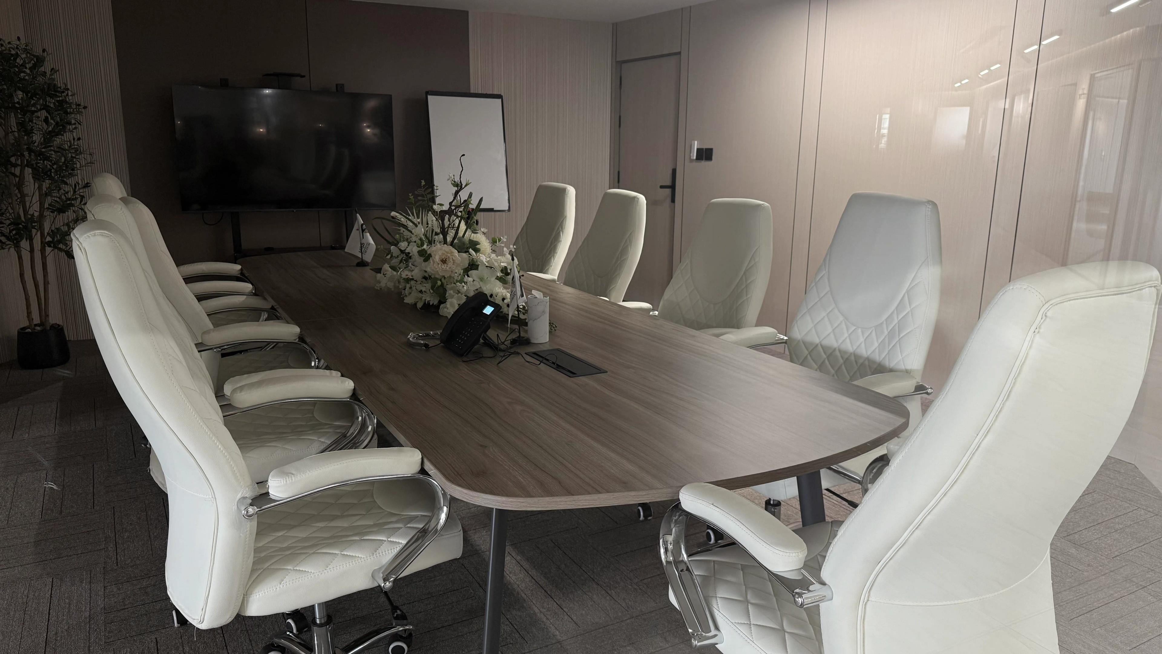 Comprehensive Conference Room - 1