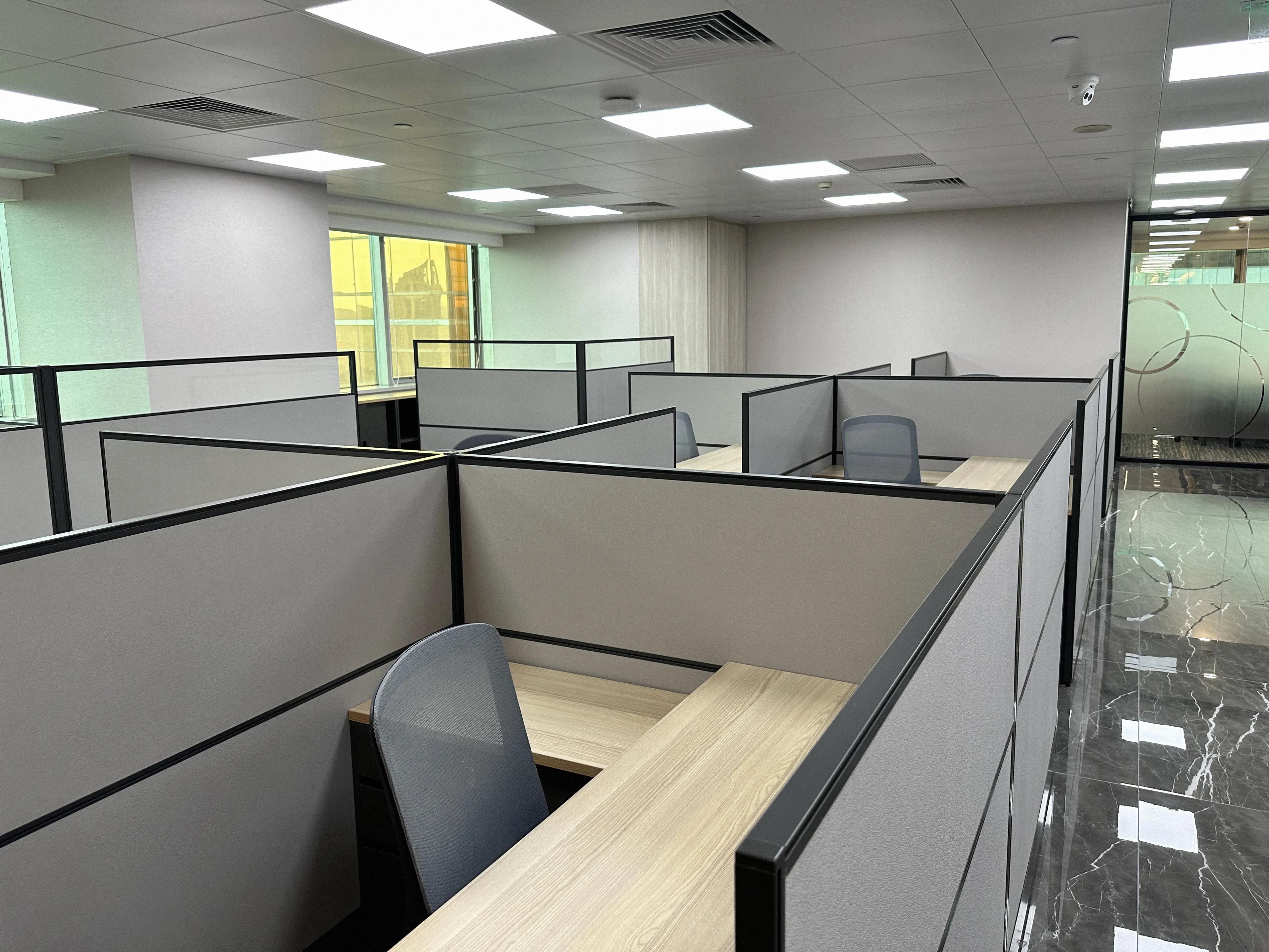 Office & Executive Area thumbnail 4