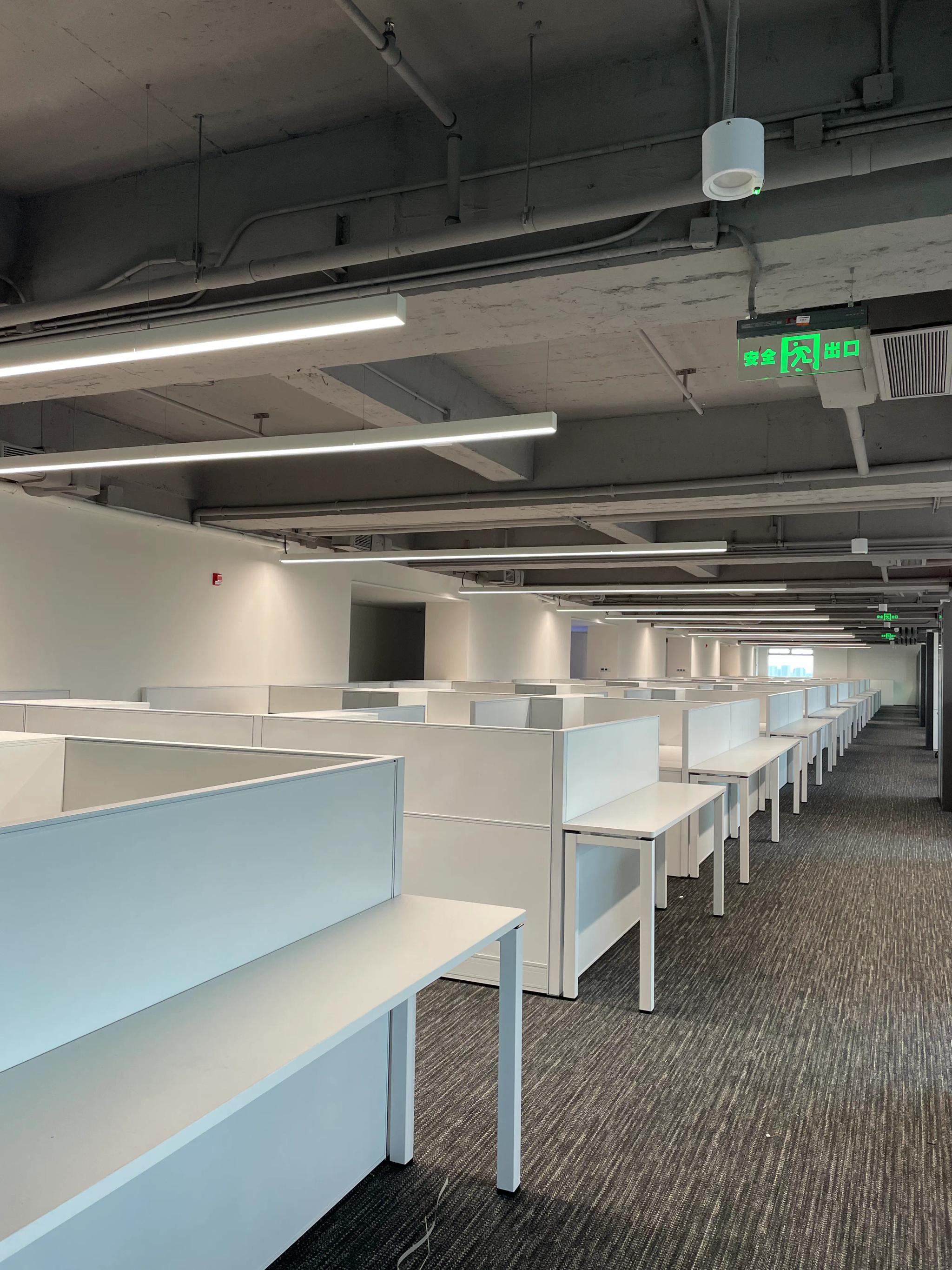 Open Office Area thumbnail 2