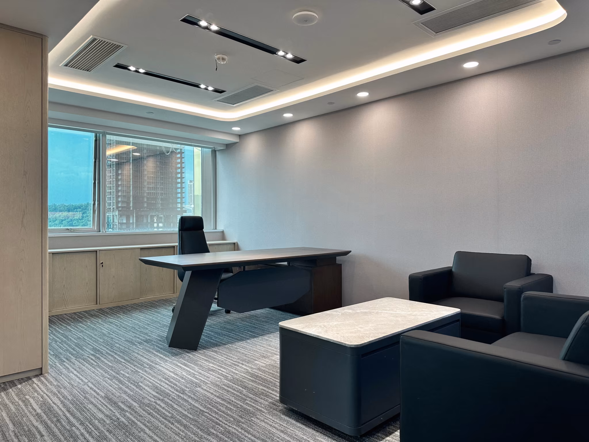 Office & Executive Area thumbnail 6