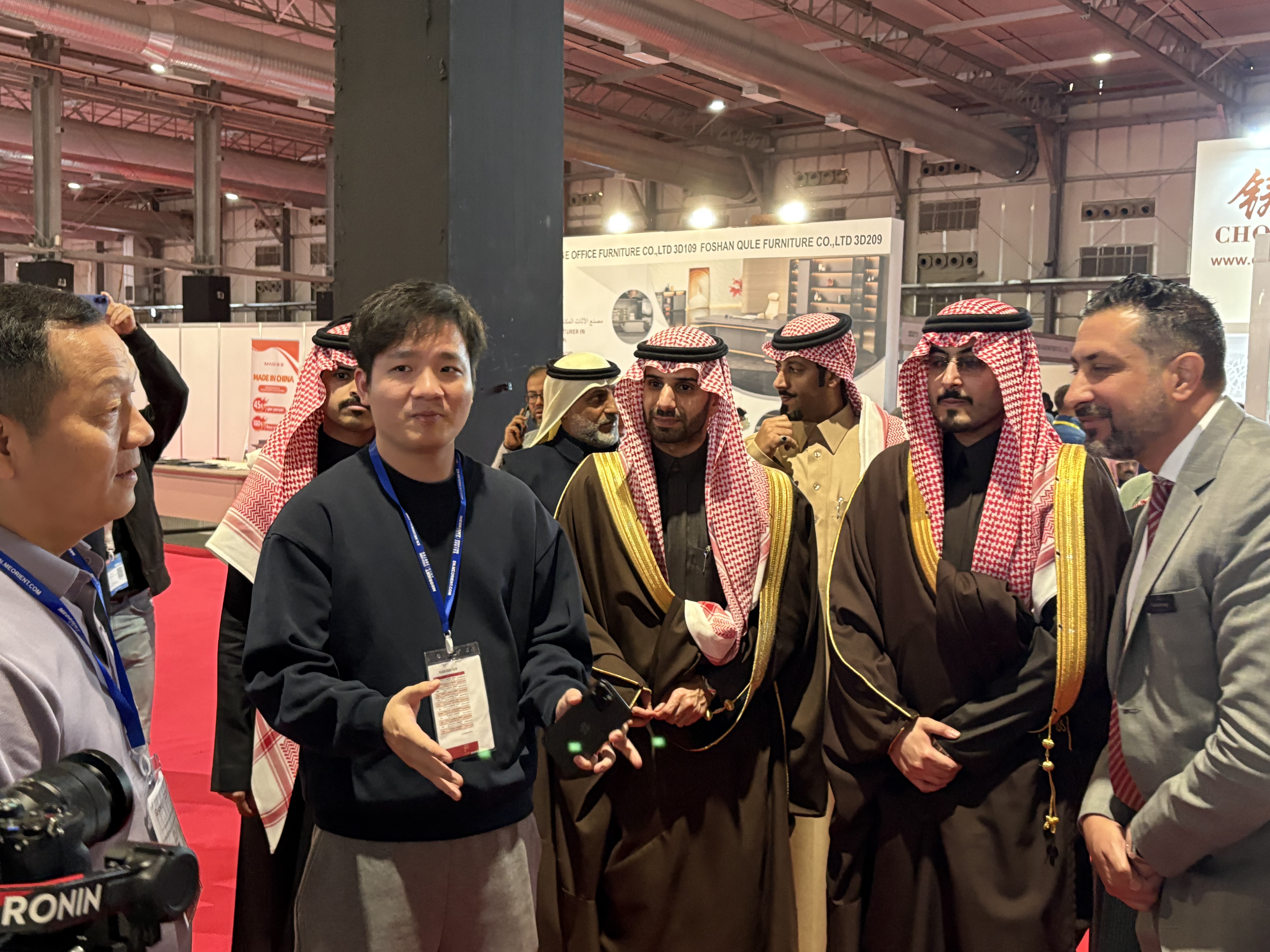 ✨ Ins.cube Steals the Show at Saudi Arabia China Product Export Exhibition – Redefining Luxury Productivity in the Gulf! ✨